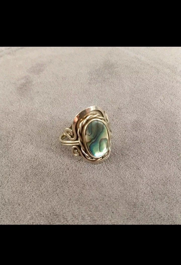 Abalone Shell Sterling Silver Ring (925, Sz: 8)