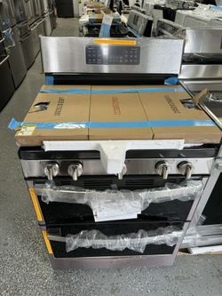 BRAND NEW GE PROFILE WITH 3 MONTH WARRANTY!