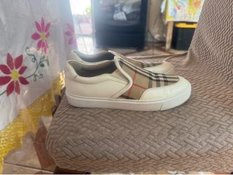 Bulberry shoes