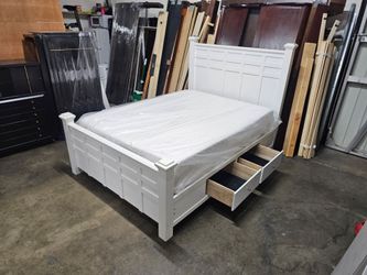 Queen bed and mattress
