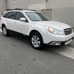 2011 Subaru Outback 2.5i Limited 