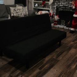 Black Futon