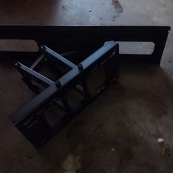 Tv mount