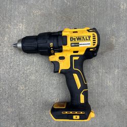 NEW 1/2 DRILL DRIVER (DEWALT) 