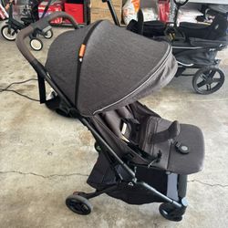 Travel Compact Light Weight Stroller Mamazing 