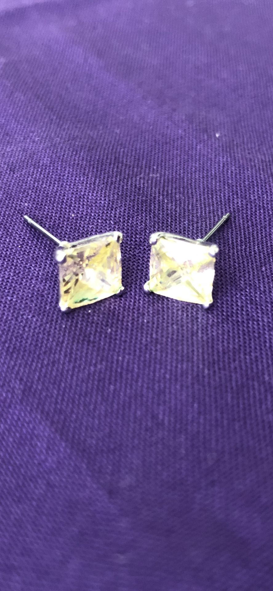 Princess Cut Champagne Stone set in Silver ~ approx 3ct total