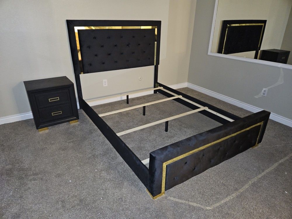 Brand New 4 Pcs Bedroom Set Gold & Black Queen $699 Includes Bed, 1 Night, Dresser & Mirror 