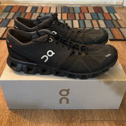 Men’s On Running Cloud X 3 Black - Excellent Condition - Size 10