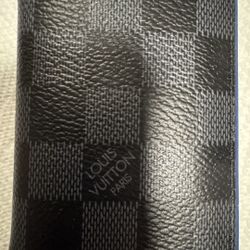 Luis Vuitton Card Holder Authentic 