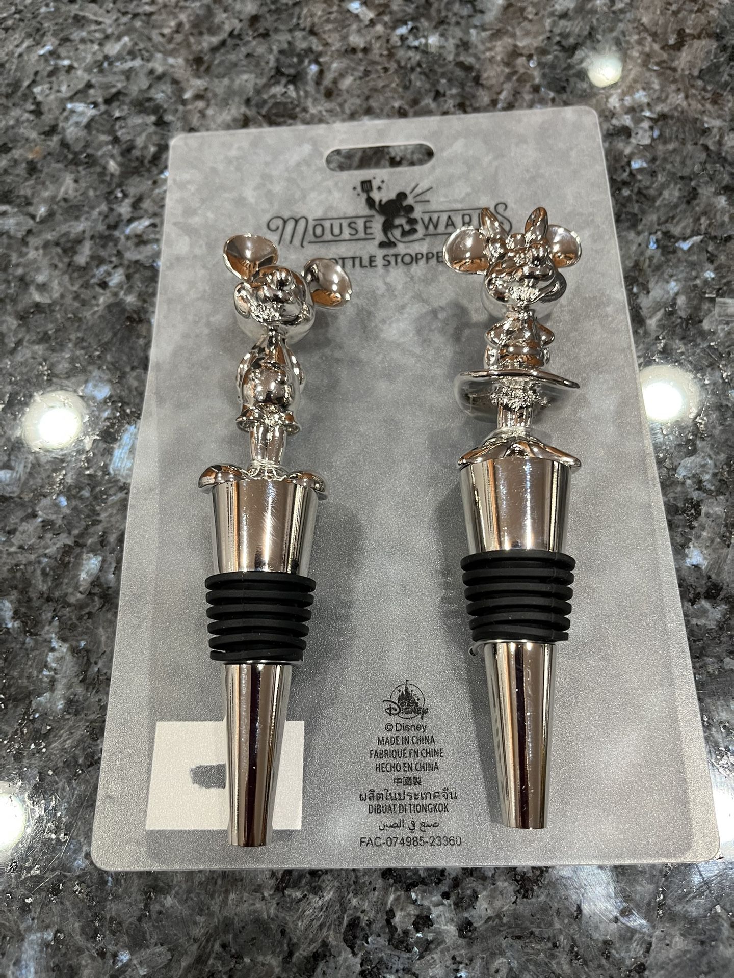 Disney Parks Mickey and Minnie Mouse Wares Bottle Stoppers Set.  Brand Vernon Original Packaging 