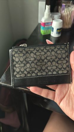 Mini Coach wallet