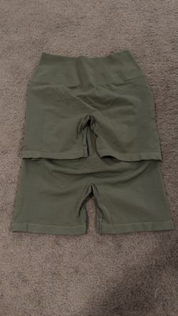 Alphalete Green Biker Shorts