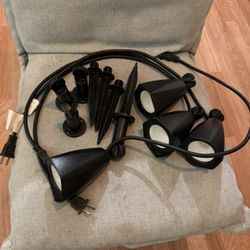 Outdoor LED Landscape Spotlight Set – 4 Garden Spotlights with Stakes – Plug-In