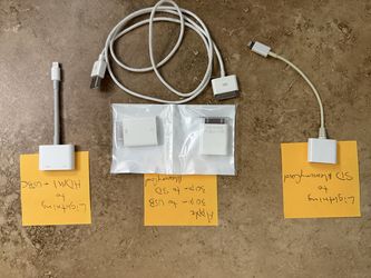 Apple 30 pin Lightning SD card reader HDMI adapters