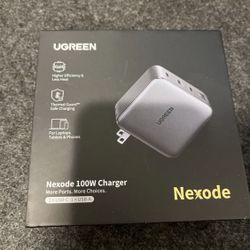 UGREEN Nexode 100W GaN USB C Charger  4-Port Compact Fold Fast Laptop Charger