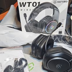 Tatybo Wireless Gaming Headsets for Ps5 Ps4 PC, 2.4GHz USB & Type-C Gaming Headphones, 40H+ Hrs & 7.1 Surround Sound with Noise Canceling Microphone f
