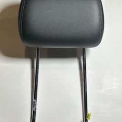 2011 Mercedes GL450 Left Driver or Right Passenger Black Headrest White Stitch