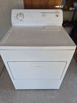 Kenmore Electric Dryer ( Delivery Available )