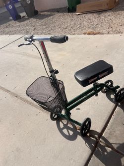 Knee Rover scooter
