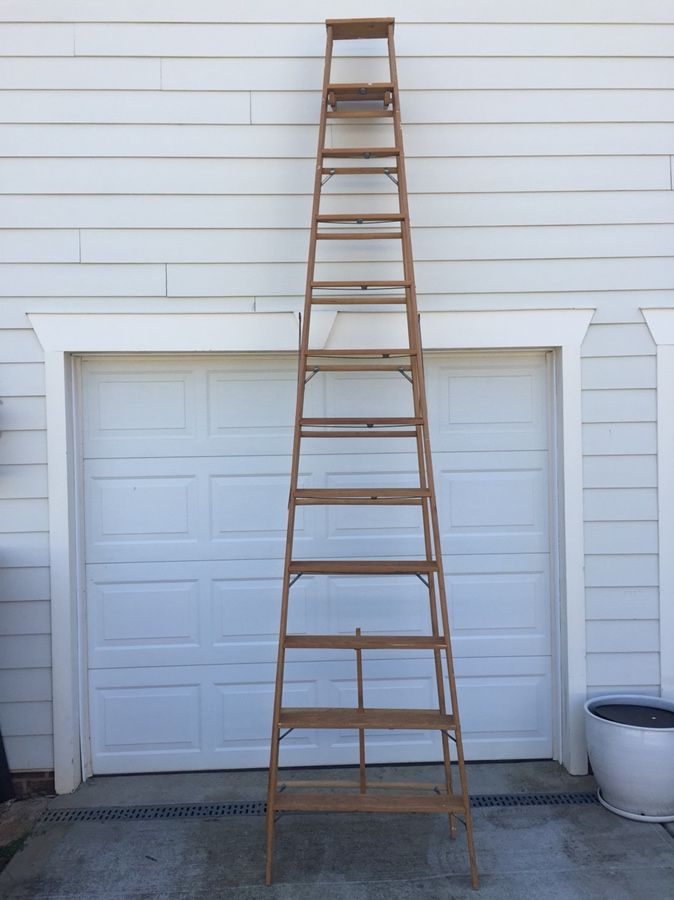 12FT WOOD STEP LADDER W1 SERIES – KELLER $119