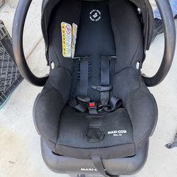 Maxi cosi car seat