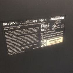 Excellent Condition Sony 40 inches. Come with original remote. 