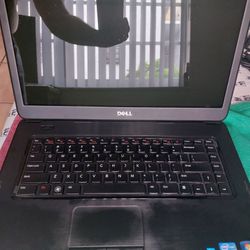 Dell Inspiron N5050 15" w/DVD R 4GB Ram 500gb HD