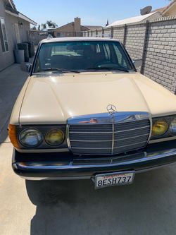 1982 Mercedes-Benz 300