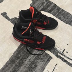 Jordan Retro 4 Red Thunder W Box