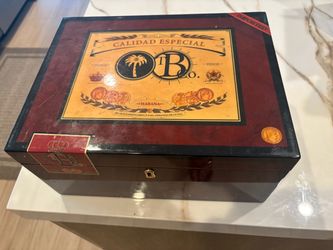 Calidad Especial Cigar Humidor Box