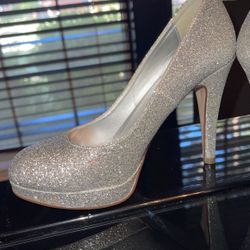 Silver Glitter Heels Size 5 1/2