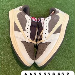 Travis Scott Jordan 1s 