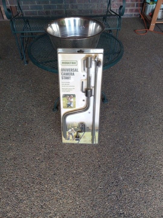 Moultrie - Universal Camera Stake - 3 Available
