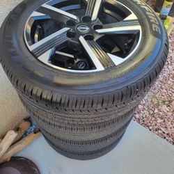 2024 Nissan Sentra Whells And Tires