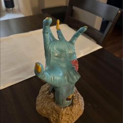 Zombie Hand Controller Holder