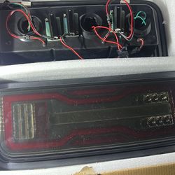 2003-2009 Hummer H2 Tail Light