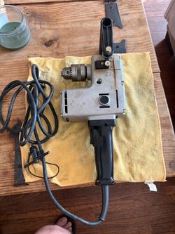 Makita DA4511 Angle Drill 13MM 115V 7.5A