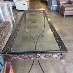 Glad Table - Perfext shape