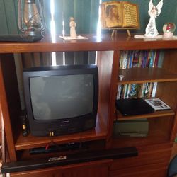 really nice stained solid wood entertainment center 