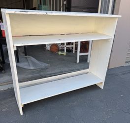 Shelf