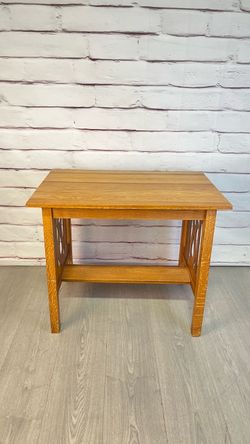 Mission Style Oak Arts & Crafts/Library Table