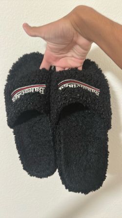 balenciaga slides