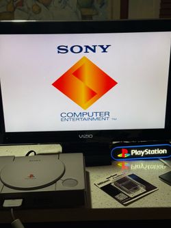 PlayStation 1 with 3 Games PS1
