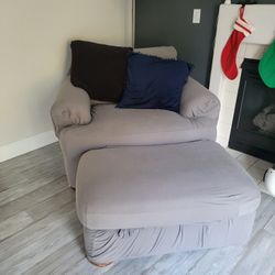 Oversized Chair - So Comfy!