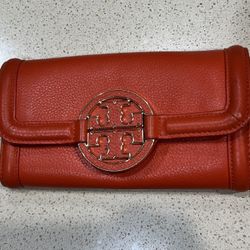 Tory Burch Wallet
