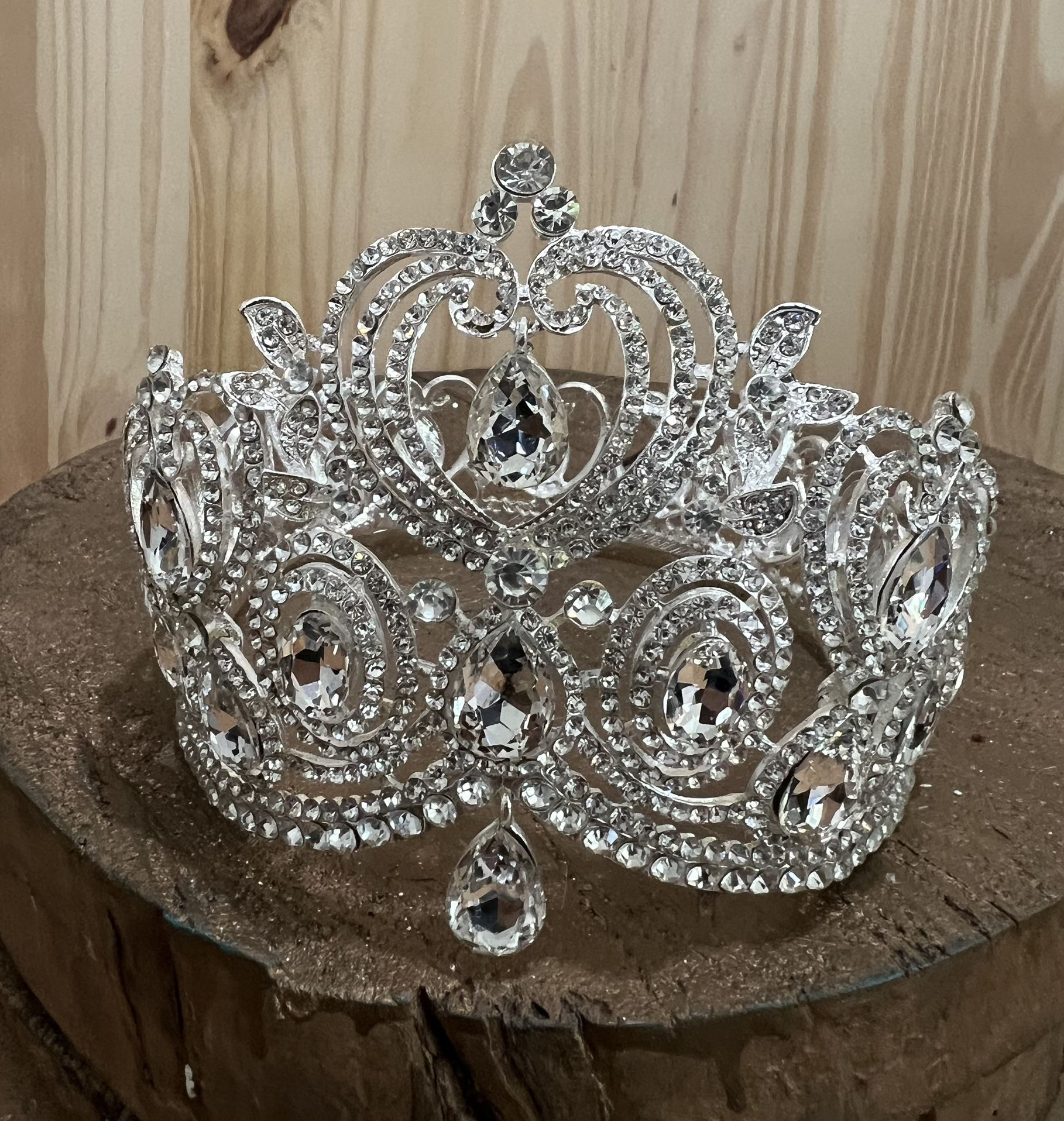 Elegant Birthday Princess Silver Tiara Crown for All Occasions
