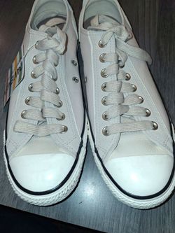 Women's Size 10.5 Men's 8.5 Converse All Stars low-top Leather sneakers