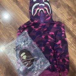 bape hoodie
