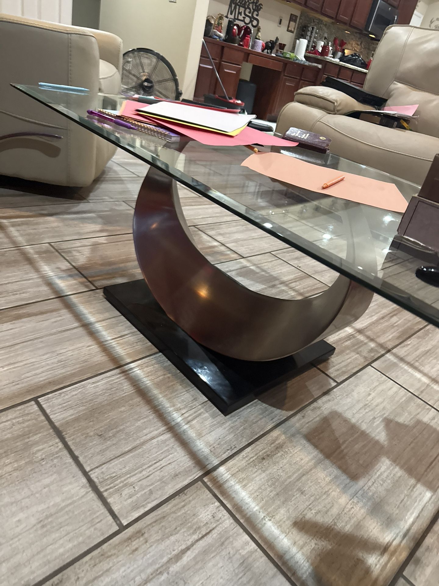 Living room tables for Peace