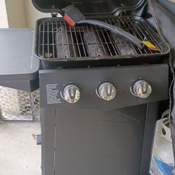 Gas Grill & Cover